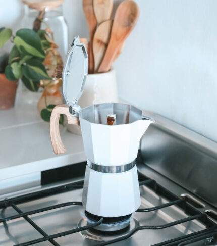 Cafetera italiana hudson 6 pocillos blanca Macondo verde