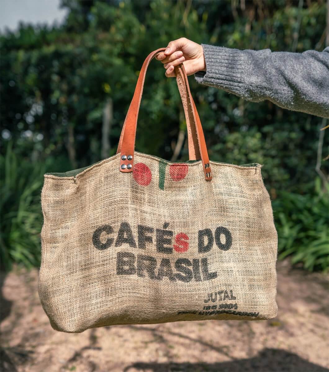 Bolso de arpillera café do Brasil