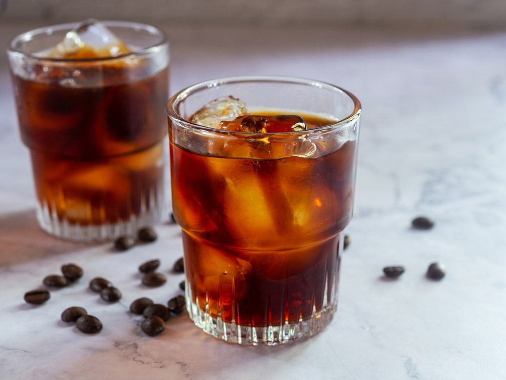 Cócteles con cafe de especialidad frío macondo verde